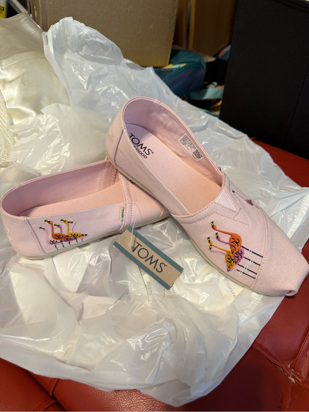 TOMS Pink Canvas Slip-Ons with Embroidered Flamingos NWT size 9